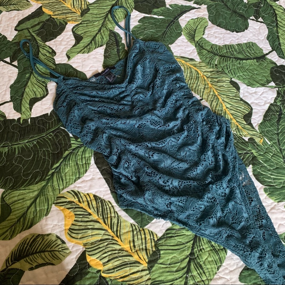 **5/$30 SALE** Forever 21 Ruched Lace Bodysuit